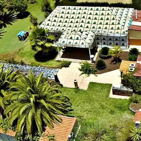 Moderne Colibri Mit Terrasse *